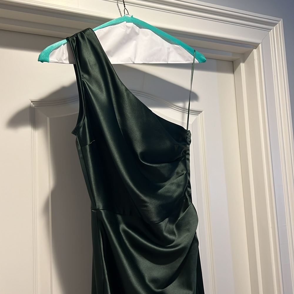 Anthropologie BHLDN Scottie One-Shoulder Satin Maxi Dress Forest Green size XS - Picture 7 of 10